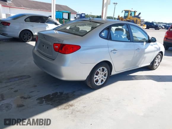 ✅ 2009 Hyundai Elantra GLS • VIN: KMHDU46D69U745635 • Lot: 43686781. Listed on IAAI with 121,320 mi. Free auction sales archive from the USA and detailed vehicle history report at DreamBid. Image 4.