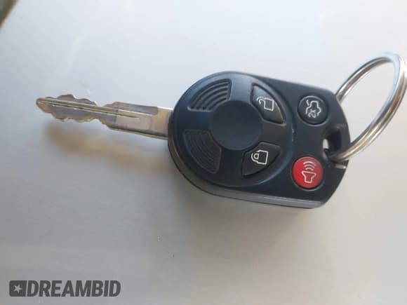 ✅ 2010 Ford Escape XLT • VIN: 1FMCU9DG4AKD46051 • Лот: 43888853. Опубликован ранее на IAAI с пробегом 264 538 миль. Бесплатный доступ к архиву аукционных продаж из США и подробный отчёт об истории автомобиля на DreamBid. Изображение 11.