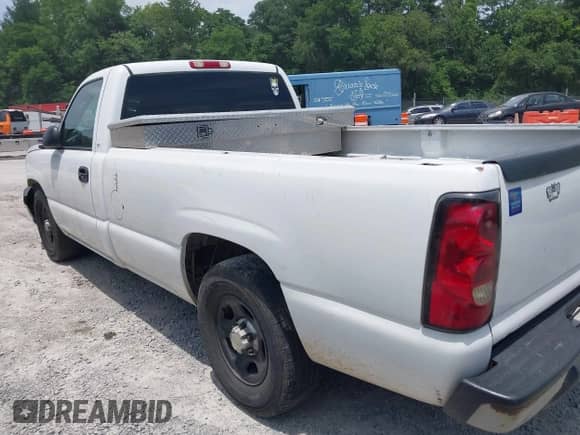 2004 Chevrolet Silverado 1500 Work Truck with VIN 1GCEC14V04Z268038, listed as a IAAI auction lot 42591002 with 276,826 mi miles and . Bid and sale history available at DreamBid. Image 3.