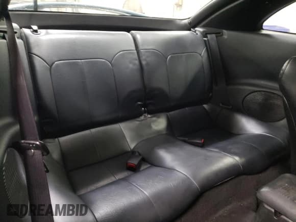 ✅ 2000 Mitsubishi Eclipse GT • VIN: 4A3AC54L3YE136387 • Lot: 84898294. Wystawiony na Copart z przebiegiem 191 214 mil. Bezpłatny archiwum sprzedaży aukcyjnych z USA i szczegółowy raport historii pojazdu na DreamBid. Zdjęcie 10.