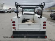 ✅ 2001 Ford F-250 XL • VIN: 1FTNF20L81EC71371 • Lot: 56960825. Wystawiony na Copart z przebiegiem 223 616 mil. Bezpłatny archiwum sprzedaży aukcyjnych z USA i szczegółowy raport historii pojazdu na DreamBid. Zdjęcie 5.