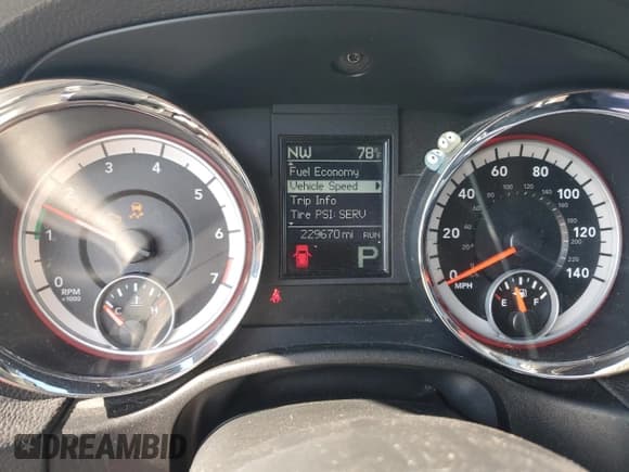 ✅ 2011 Dodge Durango Crew • VIN: 1D4RE4GG2BC733397 • Lot: 86235745. Wystawiony na Copart z przebiegiem 229 670 mil. Bezpłatny archiwum sprzedaży aukcyjnych z USA i szczegółowy raport historii pojazdu na DreamBid. Zdjęcie 9.