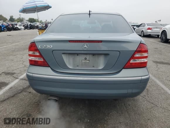 ✅ 2006 Mercedes-Benz C 230 Sport • VIN: WDBRF52H16F803345 • Lot: 55238285. Wystawiony na Copart z przebiegiem 154 225 mil. Bezpłatny archiwum sprzedaży aukcyjnych z USA i szczegółowy raport historii pojazdu na DreamBid. Zdjęcie 6.