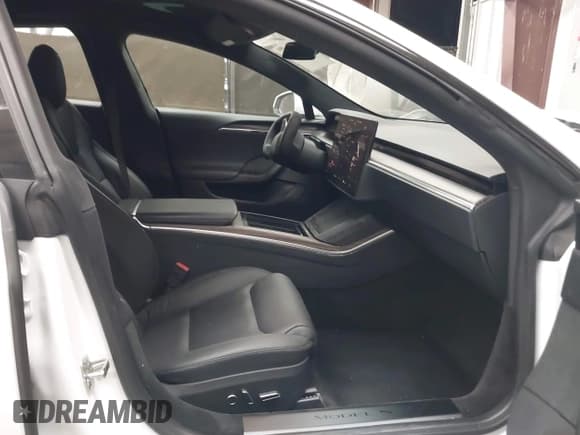 ✅ 2022 Tesla Model S • VIN: 5YJSA1E54NF490712 • Лот: 42980268. Опубликован ранее на IAAI с пробегом 34 222 миль. Бесплатный доступ к архиву аукционных продаж из США и подробный отчёт об истории автомобиля на DreamBid. Изображение 5.