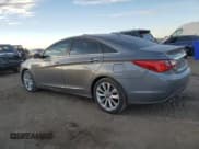 ✅ 2013 Hyundai Sonata SE • VIN: 5NPEC4AC3DH768335 • Лот: 90243145. Опубликован ранее на Copart с пробегом 131 241 миль. Бесплатный доступ к архиву аукционных продаж из США и подробный отчёт об истории автомобиля на DreamBid. Изображение 2.