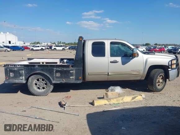 ✅ 2009 Chevrolet Silverado 2500HD • VIN: 1GCHC59K59E124924 • Лот: 43428375. Опубликован ранее на IAAI с пробегом 454 846 миль. Бесплатный доступ к архиву аукционных продаж из США и подробный отчёт об истории автомобиля на DreamBid. Изображение 12.