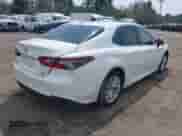 2022 Toyota Camry LE с VIN 4T1C11BK0NU069930, выставлен на аукционе IAAI как лот 42128497 с пробегом 17 049 миль миль и . История ставок и продаж доступна на DreamBid. Изображение 4.