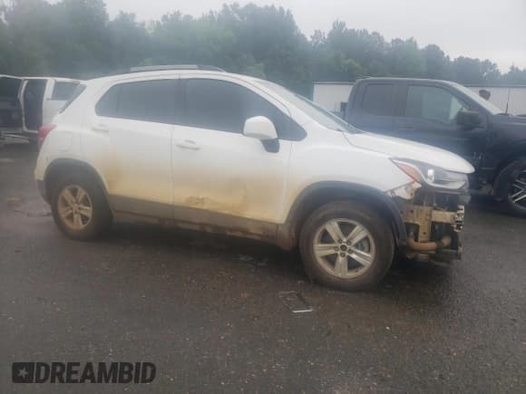 ✅ 2022 Chevrolet Trax LT • VIN: KL7CJPSM7NB543793 • Lot: 55673675. Listed on Copart with 88,020 mi. Free auction sales archive from the USA and detailed vehicle history report at DreamBid. Image 4.