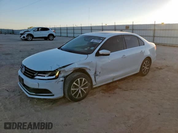 ✅ 2017 Volkswagen Jetta SE • VIN: 3VWDB7AJ8HM218169 • Lot: 92272455. Listed on Copart with 130,518 mi. Free auction sales archive from the USA and detailed vehicle history report at DreamBid. Image 1.