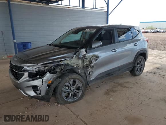 ✅ 2025 Kia Seltos LX • VIN: KNDEPCAA4S7728747 • Лот: 81564535. Опубликован ранее на Copart с пробегом 39 211 миль. Бесплатный доступ к архиву аукционных продаж из США и подробный отчёт об истории автомобиля на DreamBid. Изображение 1.