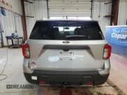 ✅ 2024 Ford Explorer Timberline • VIN: 1FMSK8JH8RGA42163 • Lot: 51001805. Wystawiony na Copart z przebiegiem 7 552 mil. Bezpłatny archiwum sprzedaży aukcyjnych z USA i szczegółowy raport historii pojazdu na DreamBid. Zdjęcie 6.