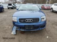 ✅ 2006 Audi TT • VIN: TRUWD28N561005696 • Lot: 81226524. Wystawiony na Copart z przebiegiem 87 023 mil. Bezpłatny archiwum sprzedaży aukcyjnych z USA i szczegółowy raport historii pojazdu na DreamBid. Zdjęcie 5.