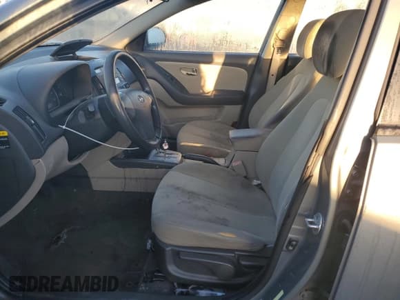 ✅ 2010 Hyundai Elantra SE • VIN: KMHDU4AD4AU072940 • Lot: 87040135. Listed on Copart with 167,307 mi. Free auction sales archive from the USA and detailed vehicle history report at DreamBid. Image 7.