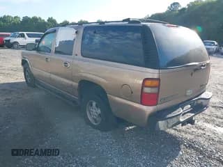 ✅ 2000 Chevrolet Suburban LT • VIN: 3GNFK16TXYG185880 • Лот: 42262686. Опубликован ранее на IAAI с пробегом Не указан. Бесплатный доступ к архиву аукционных продаж из США и подробный отчёт об истории автомобиля на DreamBid. Изображение 3.