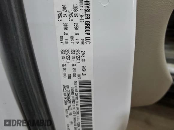 ✅ 2014 Ram Cargo Van Tradesman • VIN: 2C4RRGAG4ER179559 • Lot: 76174124. Wystawiony na Copart z przebiegiem 240 614 mil. Bezpłatny archiwum sprzedaży aukcyjnych z USA i szczegółowy raport historii pojazdu na DreamBid. Zdjęcie 14.