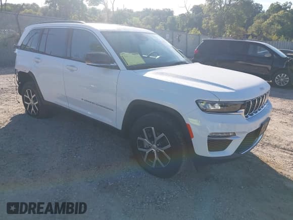 ✅ 2025 Jeep Grand Cherokee Limited • VIN: 1C4RJHBGXSC306086 • Лот: 43119039. Опубликован ранее на IAAI с пробегом 4 657 миль. Бесплатный доступ к архиву аукционных продаж из США и подробный отчёт об истории автомобиля на DreamBid. Изображение 1.