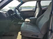 ✅ 2005 Chevrolet Colorado 1SC LS Z85 • VIN: 1GCDT136958205016 • Лот: 62788515. Опубликован ранее на Copart с пробегом 264 885 миль. Бесплатный доступ к архиву аукционных продаж из США и подробный отчёт об истории автомобиля на DreamBid. Изображение 7.