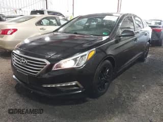✅ 2015 Hyundai Sonata SE • VIN: 5NPE24AF6FH017245 • Лот: 43510100. Опубликован ранее на IAAI с пробегом 144 234 миль. Бесплатный доступ к архиву аукционных продаж из США и подробный отчёт об истории автомобиля на DreamBid. Изображение 2.