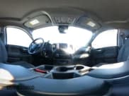 ✅ 2023 Chevrolet Silverado 1500 Custom • VIN: 1GCPABEK1PZ270250 • Lot: 42148020. Wystawiony na IAAI z przebiegiem 14 978 mil. Bezpłatny archiwum sprzedaży aukcyjnych z USA i szczegółowy raport historii pojazdu na DreamBid. Zdjęcie 18.