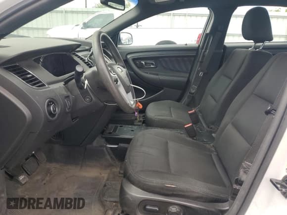 ✅ 2016 Ford Police Interceptor • VIN: 1FAHP2MK1GG119379 • Lot: 55078075. Wystawiony na Copart z przebiegiem 103 181 mil. Bezpłatny archiwum sprzedaży aukcyjnych z USA i szczegółowy raport historii pojazdu na DreamBid. Zdjęcie 7.