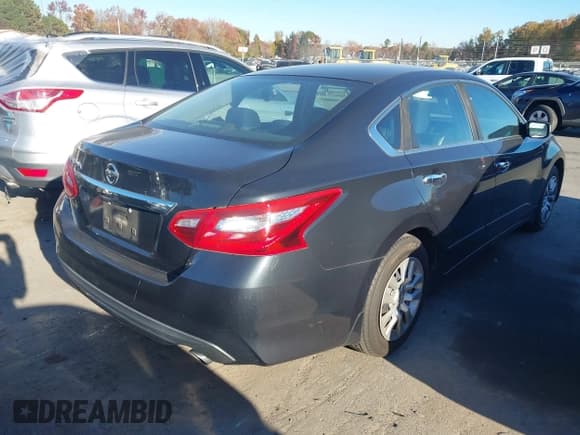✅ 2016 Nissan Altima S • VIN: 1N4AL3AP3GN342702 • Lot: 43685668. Listed on IAAI with 132,001 mi. Free auction sales archive from the USA and detailed vehicle history report at DreamBid. Image 5.