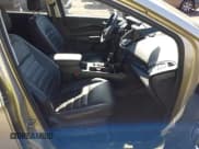 ✅ 2017 Ford Escape Titanium • VIN: 1FMCU9J95HUD82688 • Лот: 43528251. Опубликован ранее на IAAI с пробегом 82 076 миль. Бесплатный доступ к архиву аукционных продаж из США и подробный отчёт об истории автомобиля на DreamBid. Изображение 5.