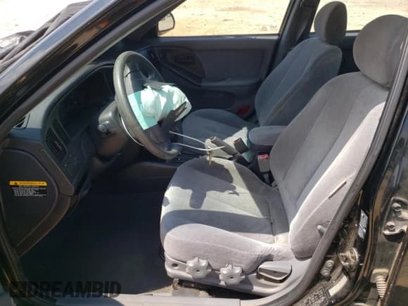 ✅ 2005 Hyundai Elantra GLS • VIN: KMHDN46D75U115887 • Lot: 54938955. Wystawiony na Copart z przebiegiem 101 490 mil. Bezpłatny archiwum sprzedaży aukcyjnych z USA i szczegółowy raport historii pojazdu na DreamBid. Zdjęcie 7.