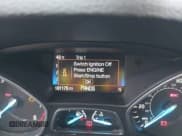 ✅ 2019 Ford Escape SE • VIN: 1FMCU0GD5KUB97930 • Lot: 43737106. Wystawiony na IAAI z przebiegiem 181 175 mil. Bezpłatny archiwum sprzedaży aukcyjnych z USA i szczegółowy raport historii pojazdu na DreamBid. Zdjęcie 15.