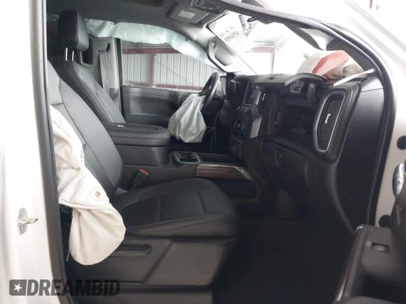 ✅ 2022 Chevrolet Silverado 1500 LT Trail Boss • VIN: 1GCPYFED2NZ110542 • Lot: 41934953. Wystawiony na IAAI z przebiegiem 62 249 mil. Bezpłatny archiwum sprzedaży aukcyjnych z USA i szczegółowy raport historii pojazdu na DreamBid. Zdjęcie 5.