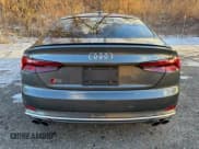 ✅ 2018 Audi S5 Sportback Premium Plus • VIN: WAUB4CF51JA045815 • Lot: 96999465. Wystawiony na Copart z przebiegiem 159 129 mil. Bezpłatny archiwum sprzedaży aukcyjnych z USA i szczegółowy raport historii pojazdu na DreamBid. Zdjęcie 13.