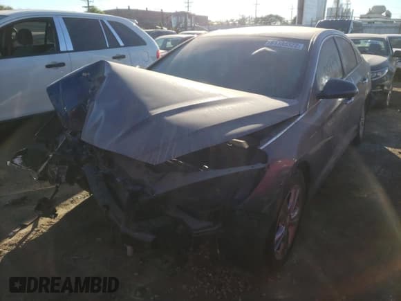 ✅ 2019 Hyundai Sonata SEL • VIN: 5NPE34AF7KH784352 • Лот: 61135322. Опубликован ранее на Copart с пробегом Не указан. Бесплатный доступ к архиву аукционных продаж из США и подробный отчёт об истории автомобиля на DreamBid. Изображение 2.