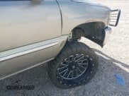 ✅ 2002 GMC Sierra 1500 SLE • VIN: 2GTEC19V221417144 • Лот: 42584603. Опубликован ранее на IAAI с пробегом 137 971 миль. Бесплатный доступ к архиву аукционных продаж из США и подробный отчёт об истории автомобиля на DreamBid. Изображение 12.