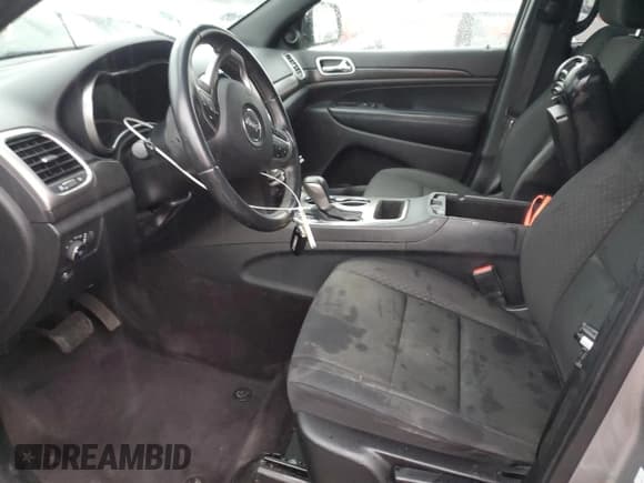 ✅ 2018 Jeep Grand Cherokee Upland • VIN: 1C4RJFAGXJC190862 • Лот: 85375835. Опубликован ранее на Copart с пробегом 108 404 миль. Бесплатный доступ к архиву аукционных продаж из США и подробный отчёт об истории автомобиля на DreamBid. Изображение 7.