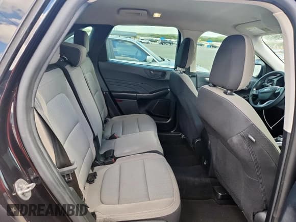 ✅ 2022 Ford Escape S • VIN: 1FMCU0F67NUB17809 • Лот: 85699475. Опубликован ранее на Copart с пробегом 129 475 миль. Бесплатный доступ к архиву аукционных продаж из США и подробный отчёт об истории автомобиля на DreamBid. Изображение 11.