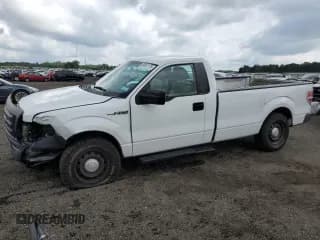 ✅ 2010 Ford F-150 XL • VIN: 1FTMF1CW4AKE57387 • Lot: 69661175. Wystawiony na Copart z przebiegiem Nie podano. Bezpłatny archiwum sprzedaży aukcyjnych z USA i szczegółowy raport historii pojazdu na DreamBid. Zdjęcie 1.