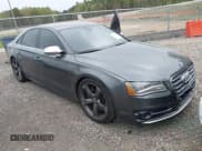 ✅ 2013 Audi S8 • VIN: WAUD2AFD1DN030416 • Лот: 41946932. Опубликован ранее на IAAI с пробегом 117 799 миль. Бесплатный доступ к архиву аукционных продаж из США и подробный отчёт об истории автомобиля на DreamBid. Изображение 1.