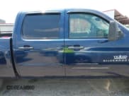 ✅ 2007 Chevrolet Silverado 1500 1LT • VIN: 2GCEC13J971511292 • Lot: 42181818. Wystawiony na IAAI z przebiegiem 239 647 mil. Bezpłatny archiwum sprzedaży aukcyjnych z USA i szczegółowy raport historii pojazdu na DreamBid. Zdjęcie 13.