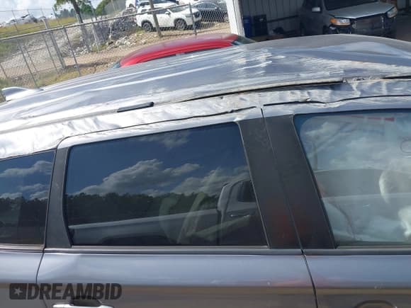 ✅ 2018 Mitsubishi Outlander SE • VIN: JA4AD3A30JJ005028 • Lot: 42613894. Listed on IAAI with 157,940 mi. Free auction sales archive from the USA and detailed vehicle history report at DreamBid. Image 19.