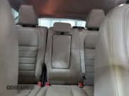 ✅ 2017 Ford Escape Titanium • VIN: 1FMCU0JD3HUD40648 • Lot: 90056455. Wystawiony na Copart z przebiegiem 69 569 mil. Bezpłatny archiwum sprzedaży aukcyjnych z USA i szczegółowy raport historii pojazdu na DreamBid. Zdjęcie 10.