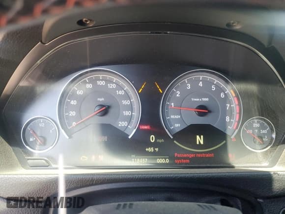 ✅ 2015 BMW M4 • VIN: WBS3U9C5XFJ968521 • Lot: 54443905. Listed on Copart with 118,457 mi. Free auction sales archive from the USA and detailed vehicle history report at DreamBid. Image 9.