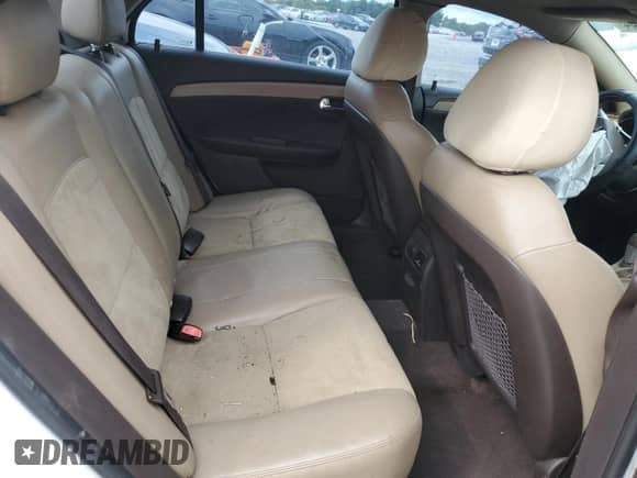 2012 Chevrolet Malibu 2LT z VIN 1G1ZD5E05CF383249, wystawiony jako Copart lot #68047944 z przebiegiem 139 234 mil mil oraz Czysty tytuł • Clean title. Historia ofert i sprzedaży dostępna na DreamBid. Obrazek 10.