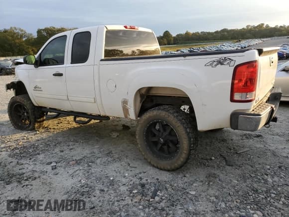 ✅ 2012 GMC Sierra 1500 SL • VIN: 1GTR2UEAXCZ309601 • Lot: 80634884. Listed on Copart with 171,545 mi. Free auction sales archive from the USA and detailed vehicle history report at DreamBid. Image 2.