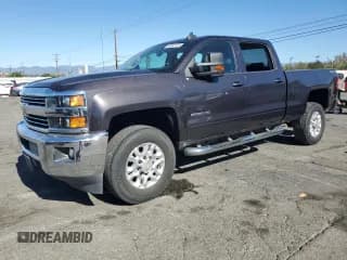 ✅ 2016 Chevrolet Silverado 2500HD LT • VIN: 1GC1KVEG8GF210600 • Lot: 90483105. Wystawiony na Copart z przebiegiem Nie podano. Bezpłatny archiwum sprzedaży aukcyjnych z USA i szczegółowy raport historii pojazdu na DreamBid. Zdjęcie 1.