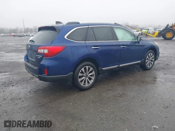 ✅ 2017 Subaru Outback Touring • VIN: 4S4BSETCXH3346472 • Lot: 41574331. Listed on IAAI with 145,379 mi. Free auction sales archive from the USA and detailed vehicle history report at DreamBid. Image 4.