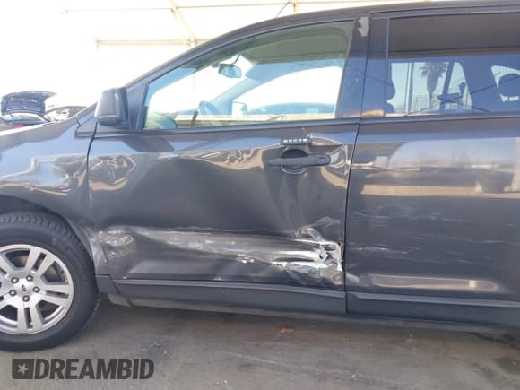 ✅ 2007 Ford Edge SE • VIN: 2FMDK36C17BB38567 • Лот: 43388604. Опубликован ранее на IAAI с пробегом 218 064 миль. Бесплатный доступ к архиву аукционных продаж из США и подробный отчёт об истории автомобиля на DreamBid. Изображение 6.