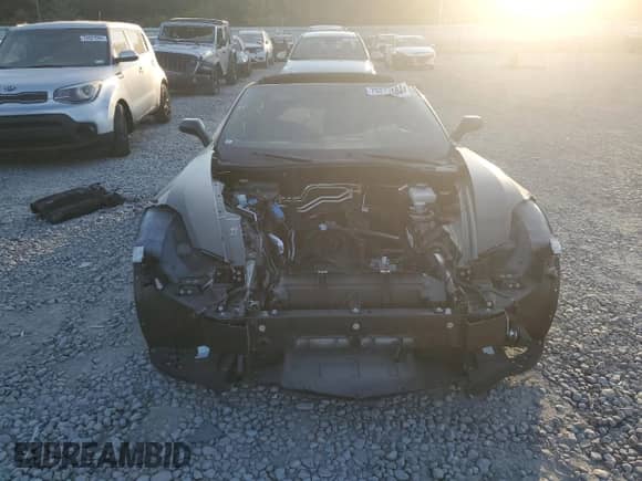 2019 Chevrolet Corvette 1LT z VIN 1G1YB2D73K5123693, wystawiony jako Copart lot #75279184 z przebiegiem Nie podano mil oraz Szkoda całkowita • Salvage title. Historia ofert i sprzedaży dostępna na DreamBid. Obrazek 5.