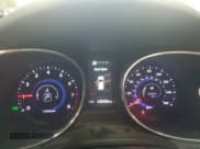 ✅ 2015 Hyundai Santa Fe • VIN: 5XYZWDLA4FG268392 • Lot: 52363955. Listed on Copart with 130,286 mi. Free auction sales archive from the USA and detailed vehicle history report at DreamBid. Image 9.