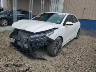 ✅ 2022 Kia Forte GT • VIN: 3KPF44AC1NE479199 • Lot: 87095525. Wystawiony na Copart z przebiegiem Nie podano. Bezpłatny archiwum sprzedaży aukcyjnych z USA i szczegółowy raport historii pojazdu na DreamBid. Zdjęcie 1.