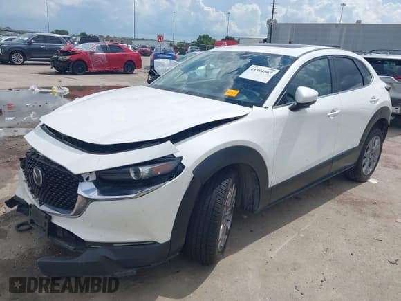 ✅ 2021 Mazda CX-30 Preferred • VIN: 3MVDMACL1MM209492 • Lot: 43304869. Listed on IAAI with 57,176 mi. Free auction sales archive from the USA and detailed vehicle history report at DreamBid. Image 17.
