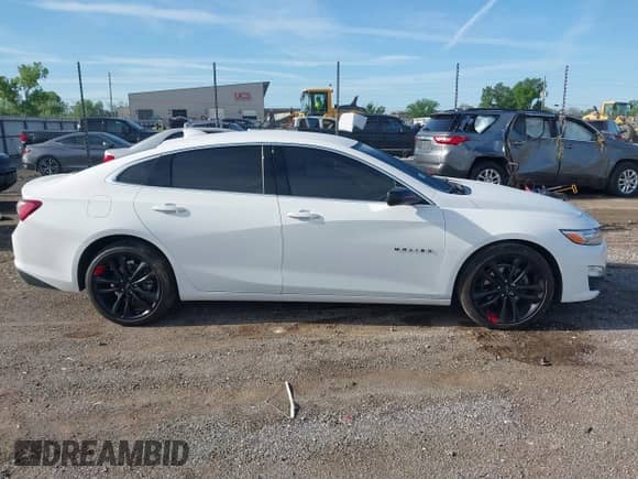 2023 Chevrolet Malibu LT with VIN 1G1ZE5ST9PF190197, listed as a IAAI auction lot 42094712 with 34,967 mi miles and . Bid and sale history available at DreamBid. Image 13.